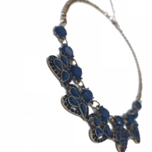 Gorgeous dark blue statement necklace - Picture 2 of 5